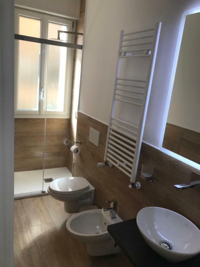 Riva Reno 54 Rooms Bologna Kültér fotó